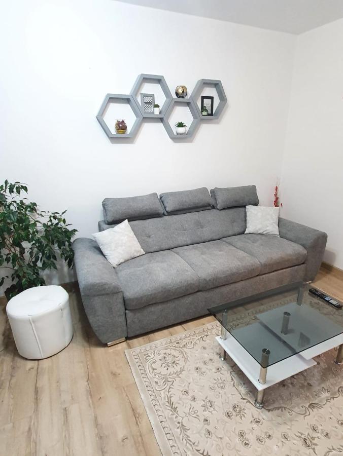Apartament Ultra Central Marly Gura Humorului Luaran gambar