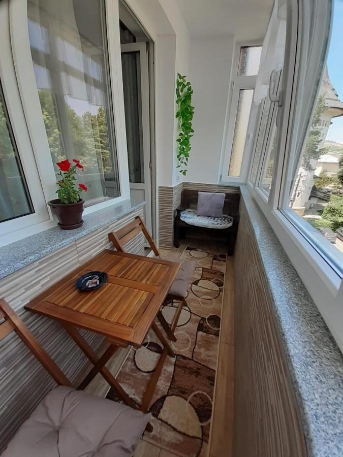 Apartament Ultra Central Marly Gura Humorului Luaran gambar